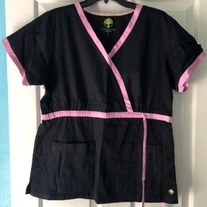 Healing Hands Scrub Top L